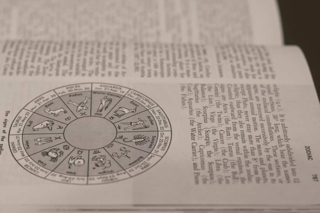Horoscope février 2025 : quelles surprises réservent les astres ce mois-ci ?